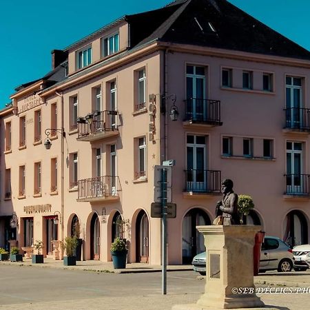 Hotel De Bretagne Dol Centre Ville - Hotel Et Restaurant Dol-de-Bretagne Exterior photo